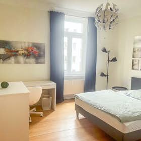 Stanza privata for rent for 699 € per month in Frankfurt am Main, Ingolstädter Straße
