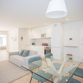 Apartment for rent for €10 per month in Porto, Rua do Paraíso