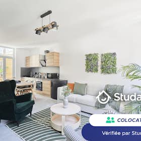 Private room for rent for €460 per month in Amiens, Rue Blin de Bourdon