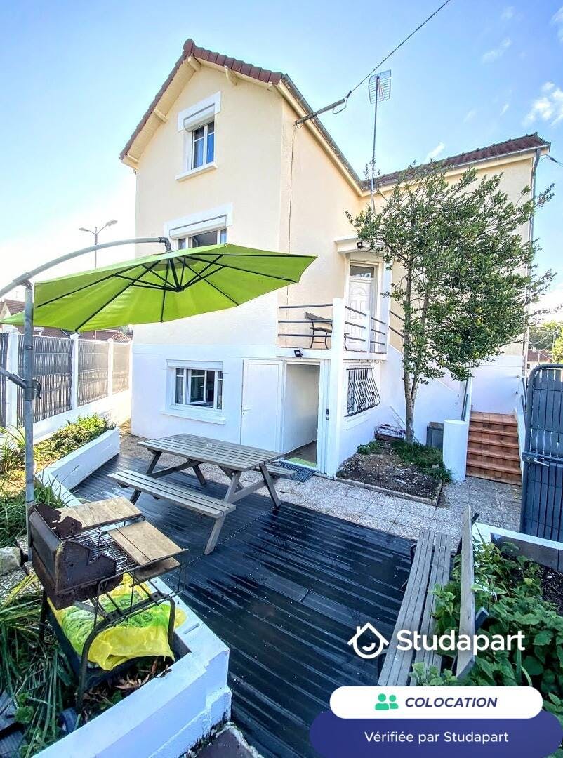 Chambre privée à louer pour 299 €/mois à Troyes, Rue Marcellin Berthelot