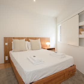 Apartment for rent for €10 per month in Porto, Rua de Cedofeita
