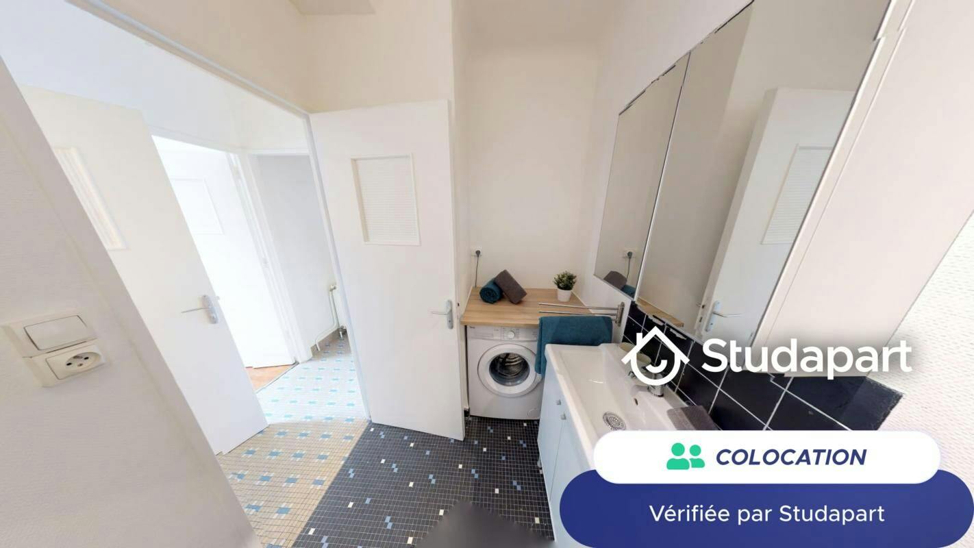Private room for rent on Grande Rue de la Guillotière, Lyon - Vue 3