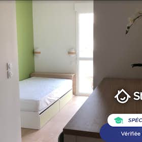 私人房间 正在以 €389 的月租出租，其位于 Béziers, Rue Lieutenant Pasquet