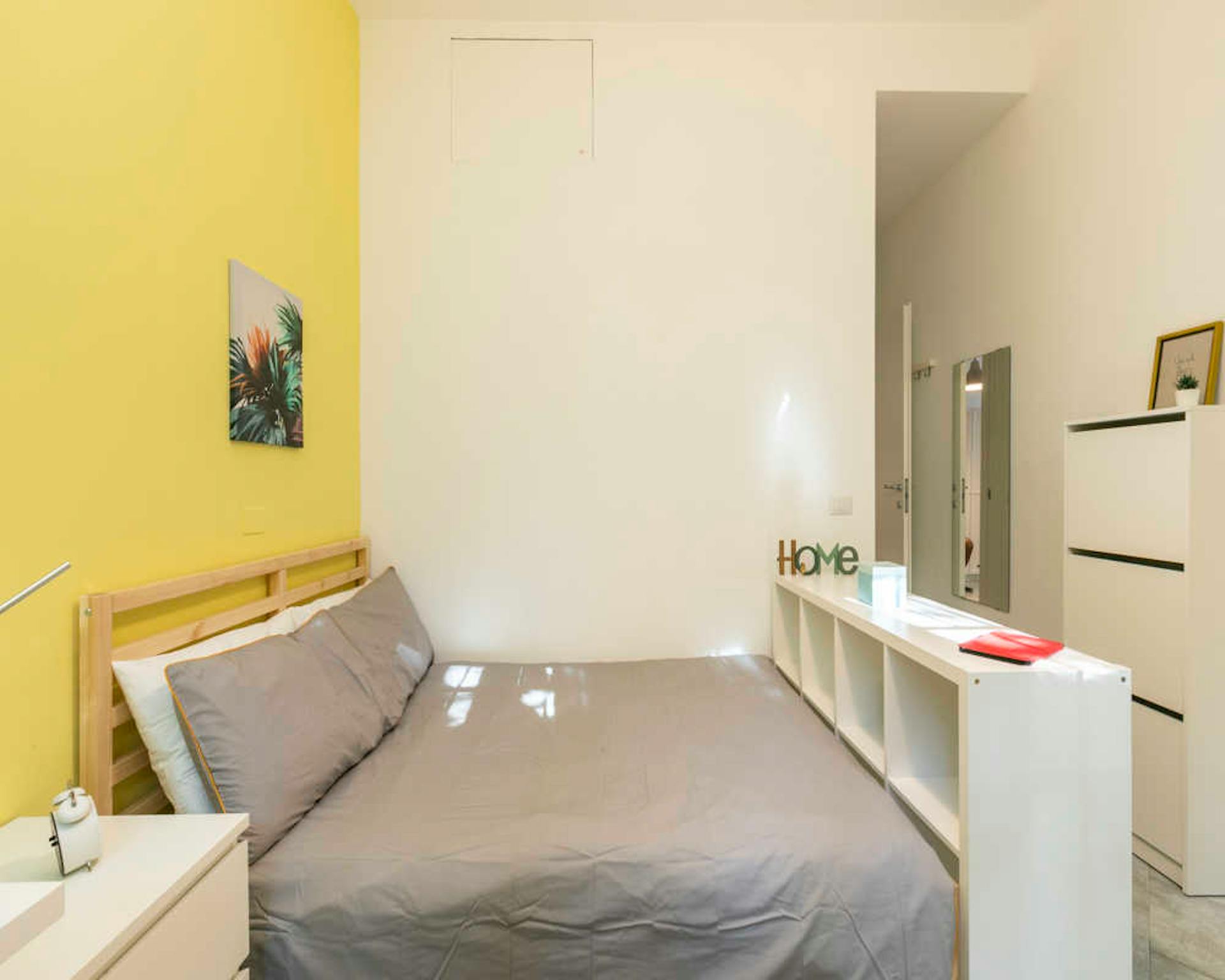 Corso San Gottardo, Milan preview