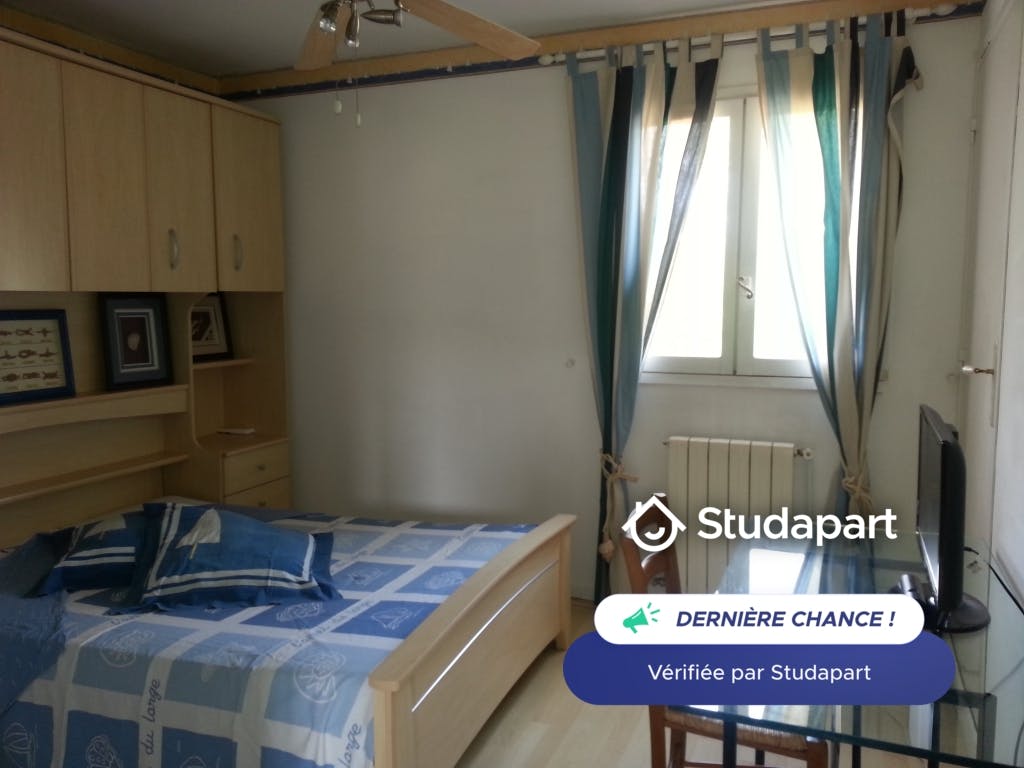 House for rent for €2,960 per month in Antibes, Le Saint-François