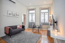 Apartment for rent for €10 per month in Porto, Rua de Santa Catarina