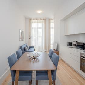 Apartment for rent for €10 per month in Porto, Praça da República