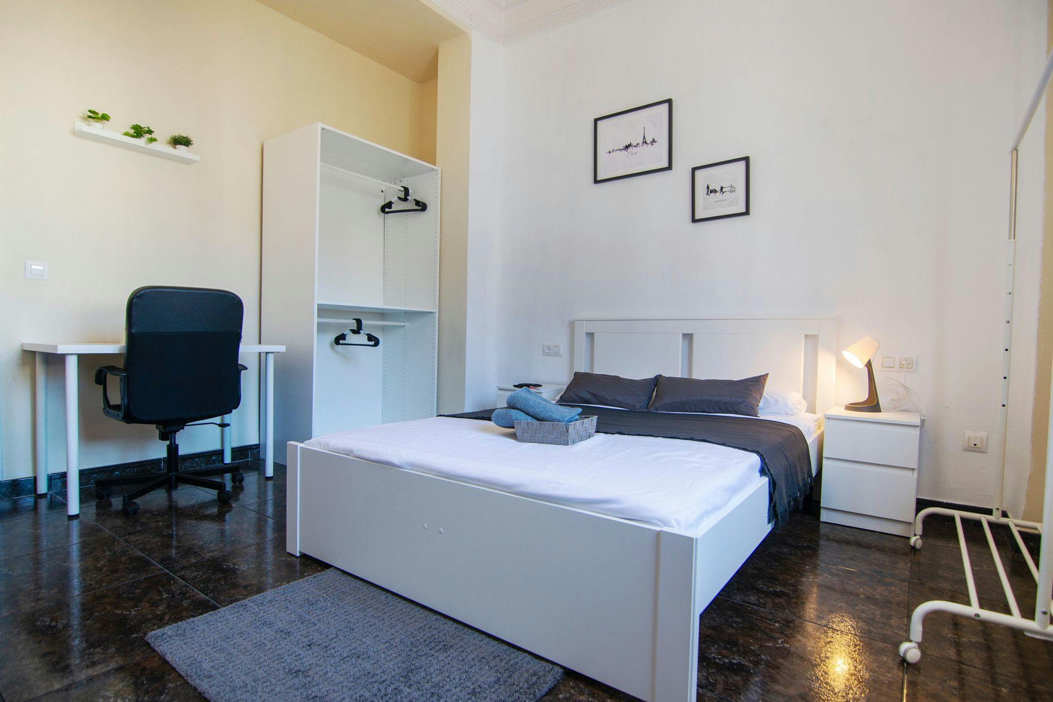 preview gallery tile