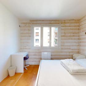 Отдельная комната сдается в аренду за 450 € в месяц в Montpellier, Place Romain Rolland