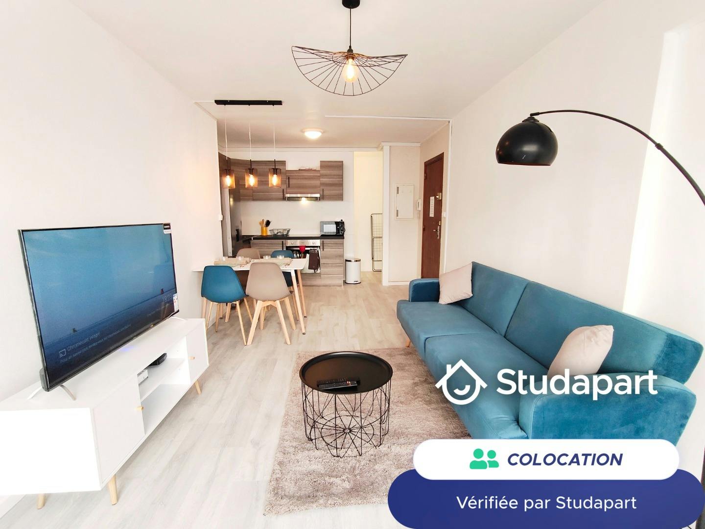 Private room for rent for €409 per month in Troyes, Rue du Gros Raisin