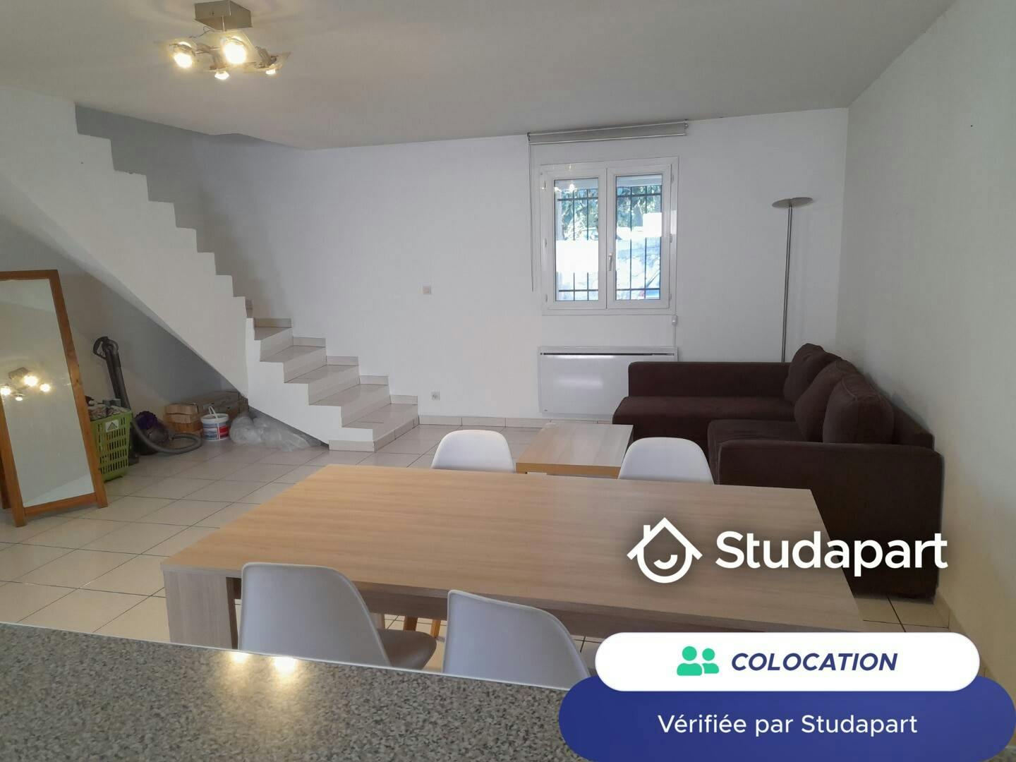 Приватна кімната за оренду для 490 EUR на місяць у Toulon, Rue Lieutenant Leandri