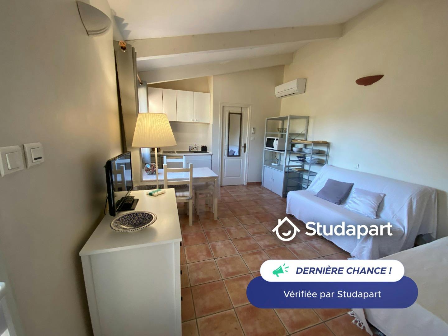 Mieszkanie do wynajęcia za 950 € miesięcznie w mieście Marseille, Boulevard Léonard Combe