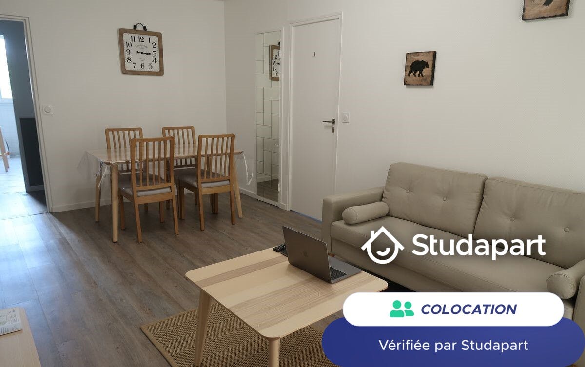 Private room for rent for €390 per month in Pau, Avenue du Président Kennedy