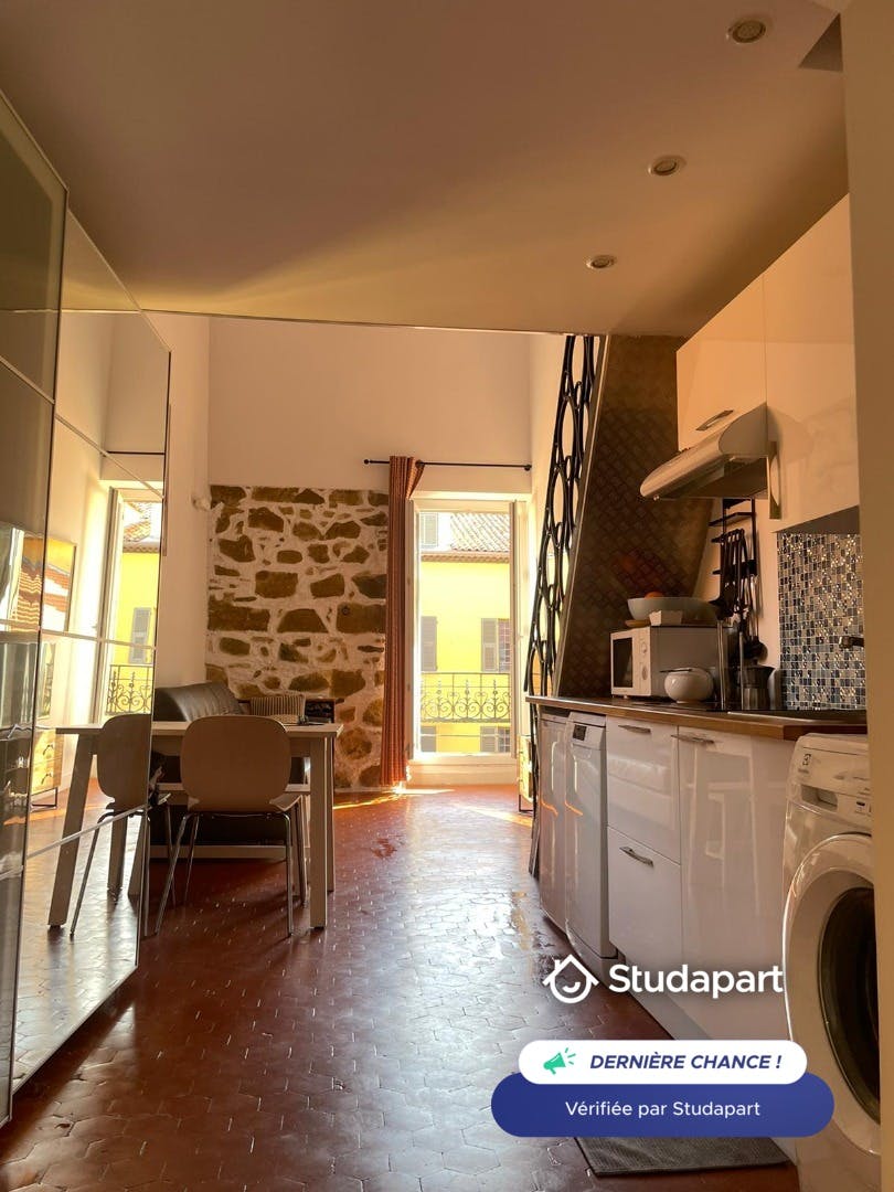 Apartment for rent on Boulevard Jean Jaurès, Nice - Widok 3