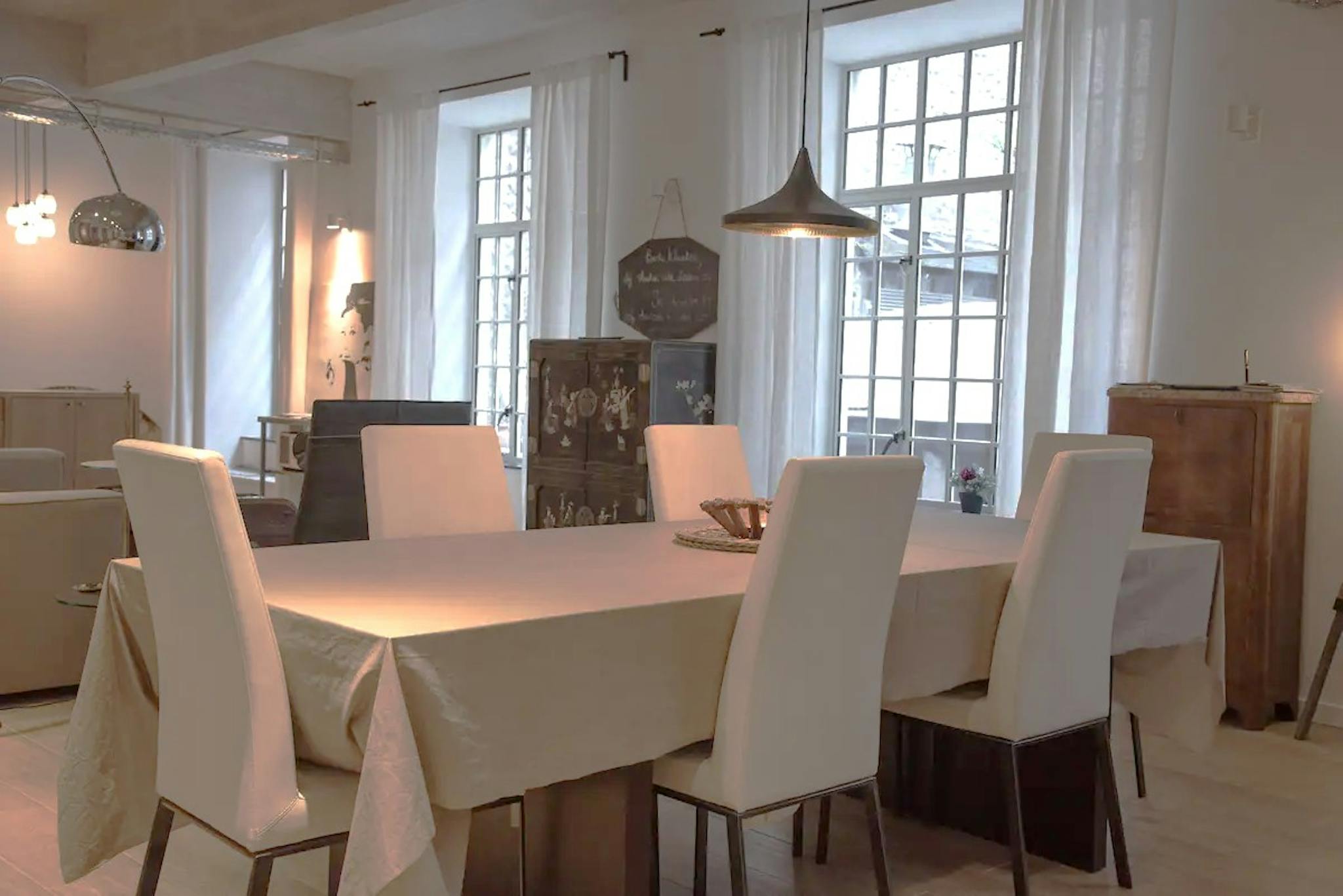 Rue Antoine Dansaert, Brussels preview