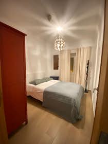 Apartment for rent for €1,600 per month in Lisbon, Rua Conde de Nova Goa