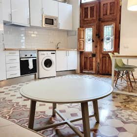 Apartamento for rent for 1300 € per month in Valencia, Calle Santa Pola