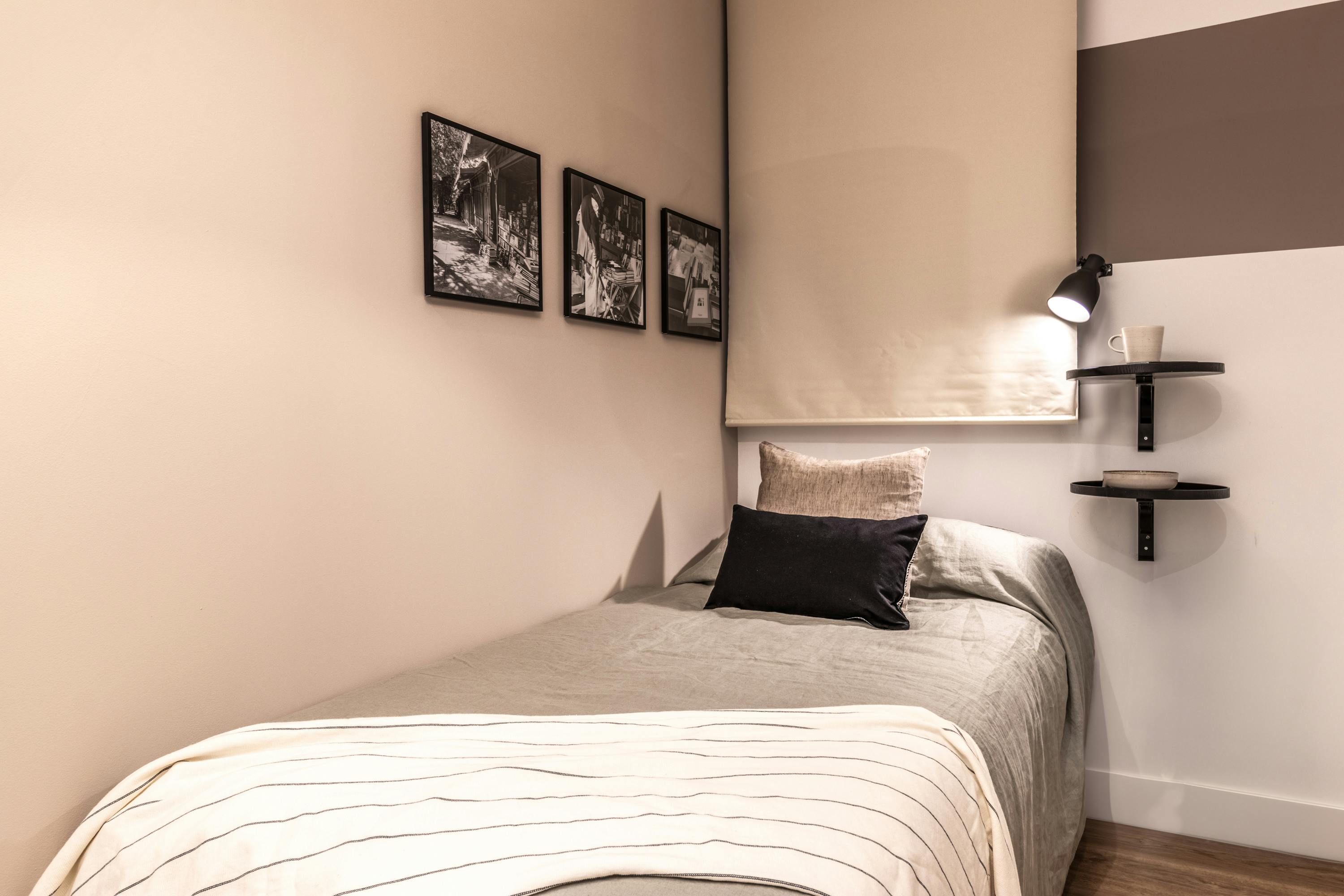 preview gallery tile