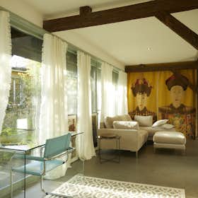 Отдельная комната сдается в аренду за 3 029 CHF в месяц в Zürich, Rämistrasse