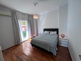 Private room for rent for €390 per month in Athens, Eptapyrgou