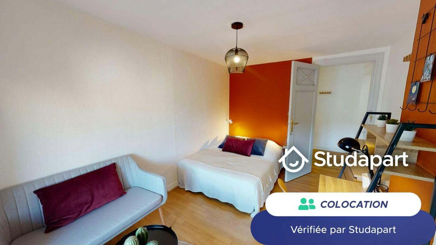Private room for rent on Allée de Chartres, Bordeaux - Vue 4