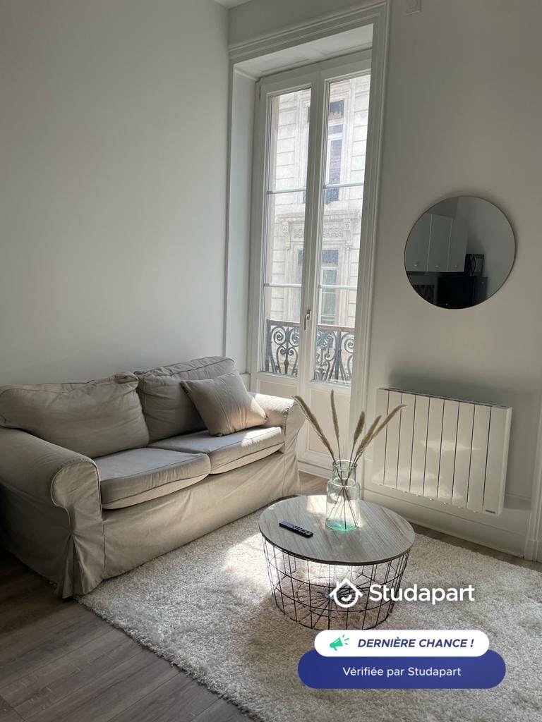 Apartment for rent for €630 per month in Saint-Étienne, Cours Victor Hugo