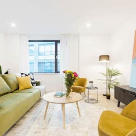 Appartamento in affitto a 2.650 £ al mese a London, Hackney Road