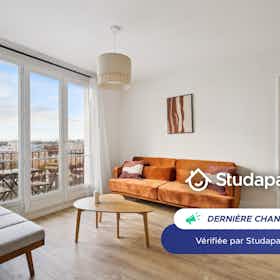 Lägenhet att hyra för 620 € i månaden i Colombes, Rue Auguste Renoir