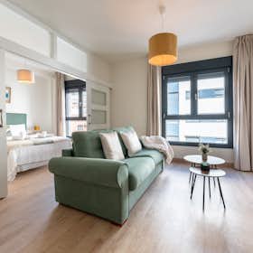 Apartamento en alquiler por 1400 € al mes en Málaga, Calle Martínez de la Rosa