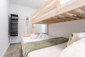 Appartement te huur voor € 1.400 per maand in Málaga, Calle Altamira