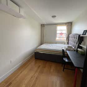 Отдельная комната сдается в аренду за $1,201 в месяц в Brooklyn, W 5th St