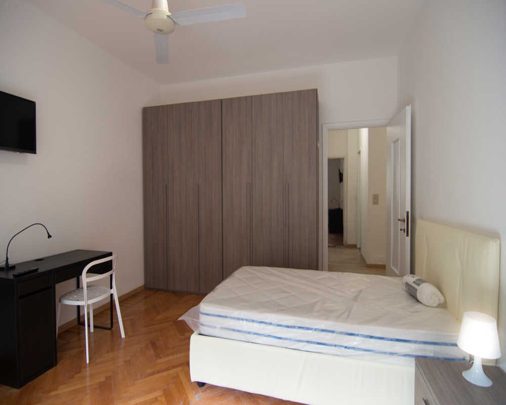 Private room in Via Luigi Settembrini, Milan (1468286) room image 10