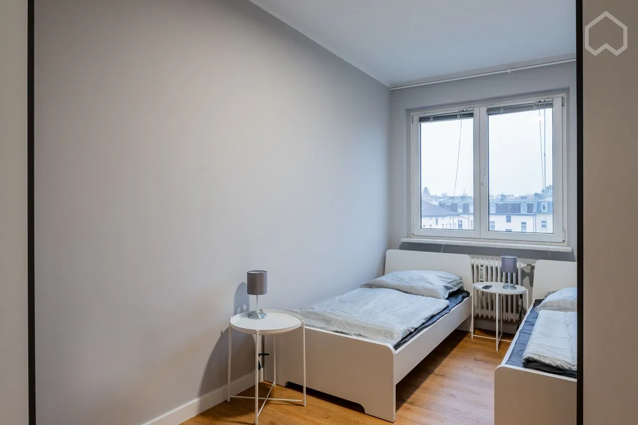 2-Bedroom Apartment in Friedrichshaller Straße, Berlin (1468364) ROOM 1