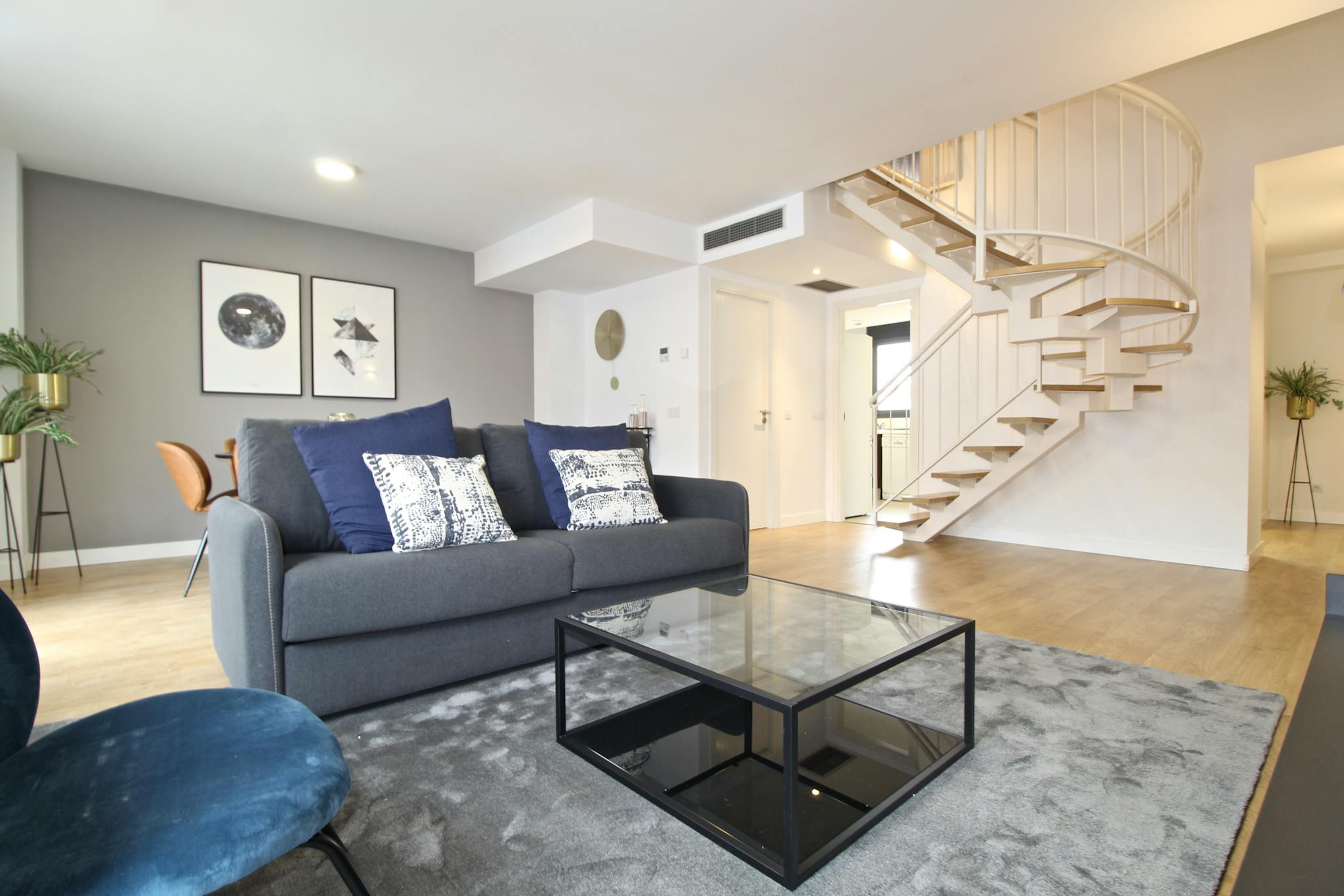 Avenida de la Ciudad de Barcelona, Madrid preview