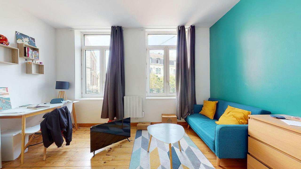 Private room for rent on Rue de Wazemmes, Lille - Vue 3