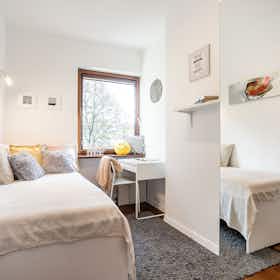 Отдельная комната сдается в аренду за 1 841 PLN в месяц в Warsaw, ulica Władysława Orkana