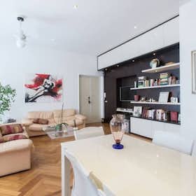 Apartment for rent for €4,000 per month in Rome, Via della Giuliana