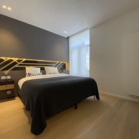 Private room for rent for €850 per month in Brussels, Boulevard de Waterloo