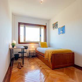 Private room for rent for €590 per month in Porto, Rua de São Tomé