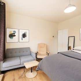 Private room for rent for £1,474 per month in London, Borough High Street