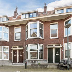 Appartement te huur voor € 1.250 per maand in Schiedam, Amalia van Solmsstraat