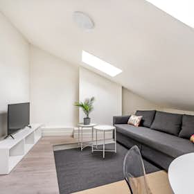 公寓 正在以 €2,080 的月租出租，其位于 Antwerpen, Cellebroedersstraat
