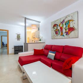 Appartement te huur voor € 1.300 per maand in Almería, Calle Poeta Durban
