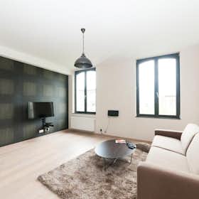 Квартира за оренду для 1 550 EUR на місяць у Liège, Rue de l'Université