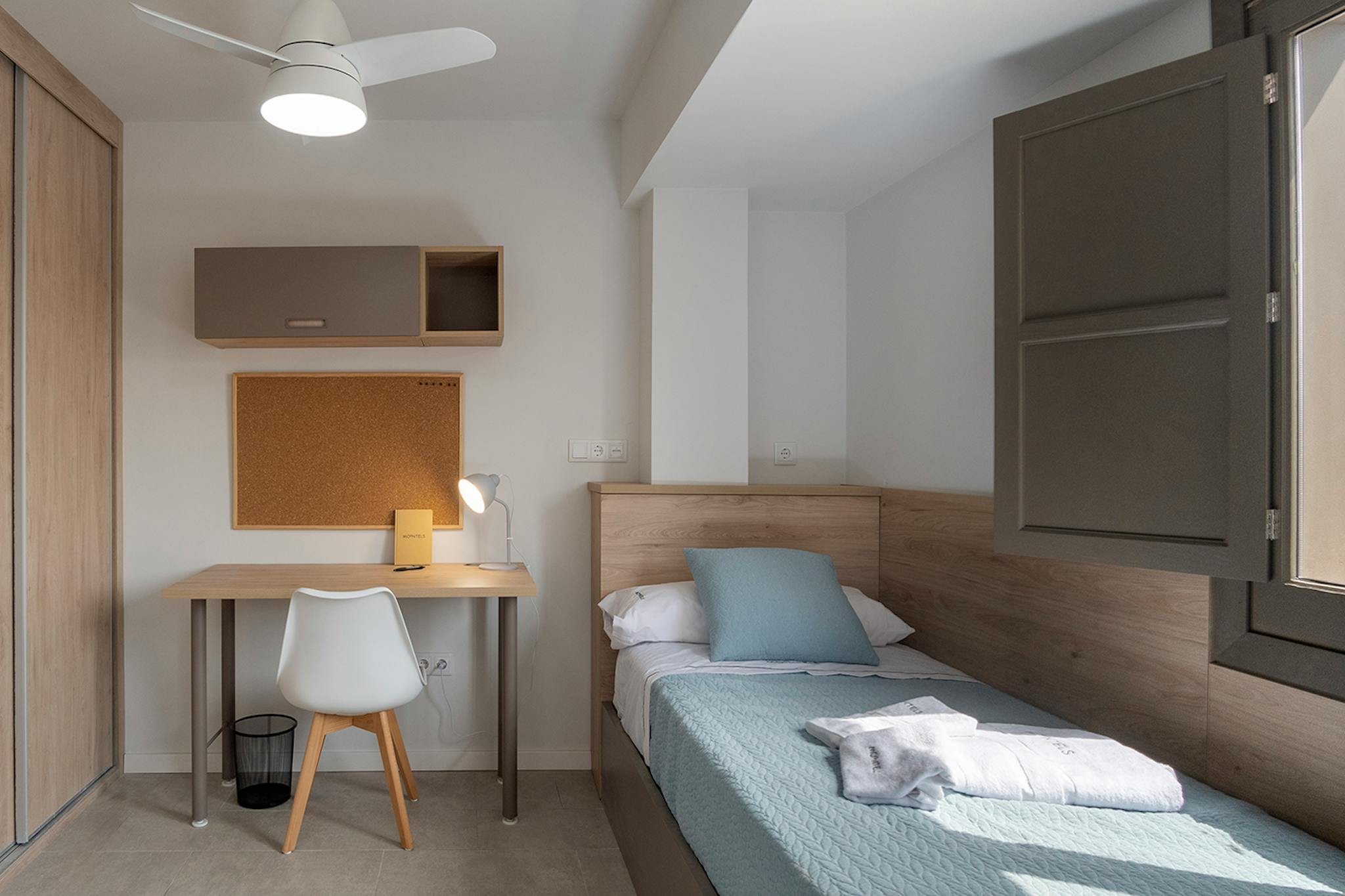 Carrer de Sant Donís, Valencia preview