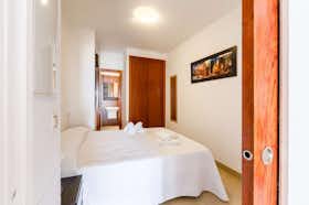 Apartment for rent for €798 per month in Vélez-Málaga, Calle Las Casillas
