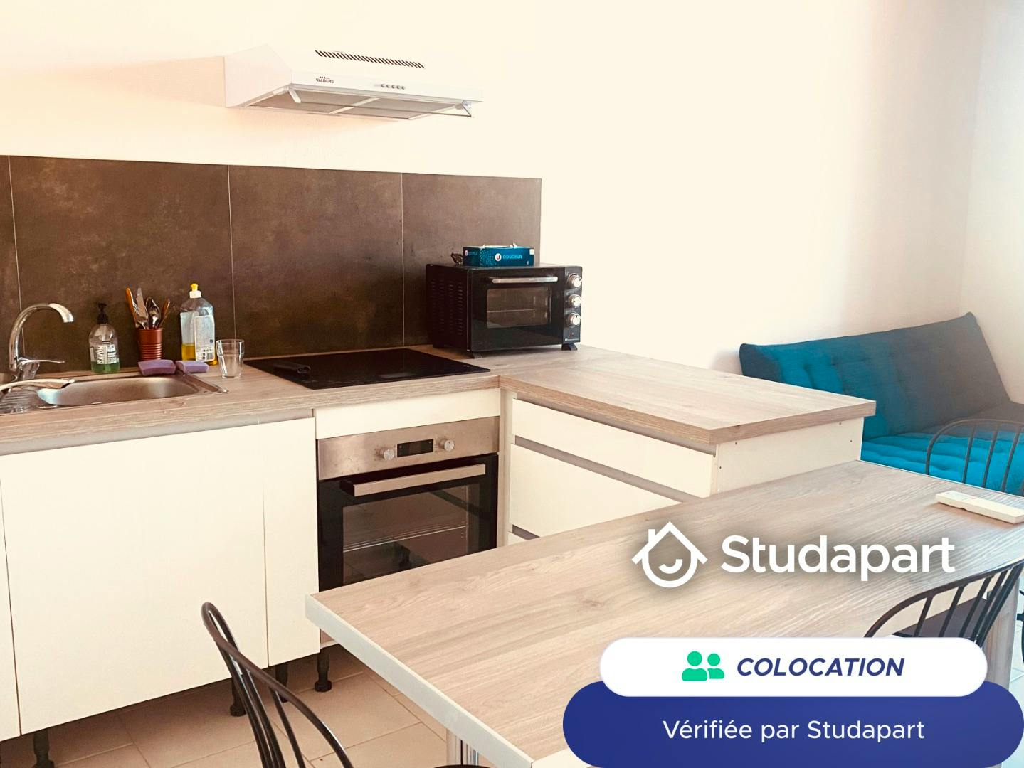 Private room for rent for €400 per month in Nîmes, Rue Godin