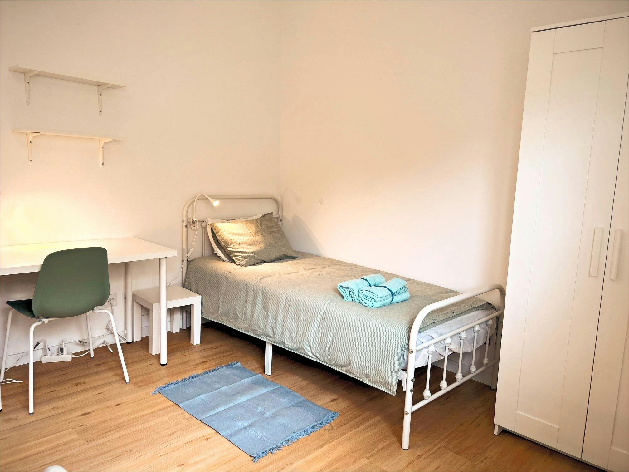 Apartment Almada, 400m² — photo 21