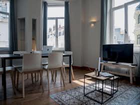 Wohnung zu mieten für 1.600 € pro Monat in Brussels, Rue Grétry