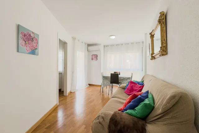 4-Bedroom Apartment in Passeig de la Mare de Déu del Coll, Barcelona (1469662) room image 1